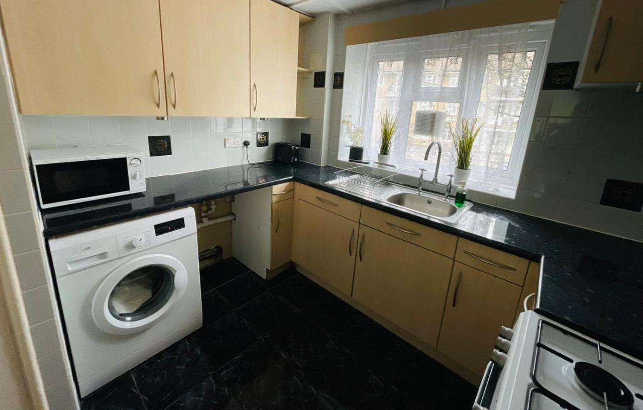 لندن Cosy Flat Close To East Finchley Station المظهر الخارجي الصورة